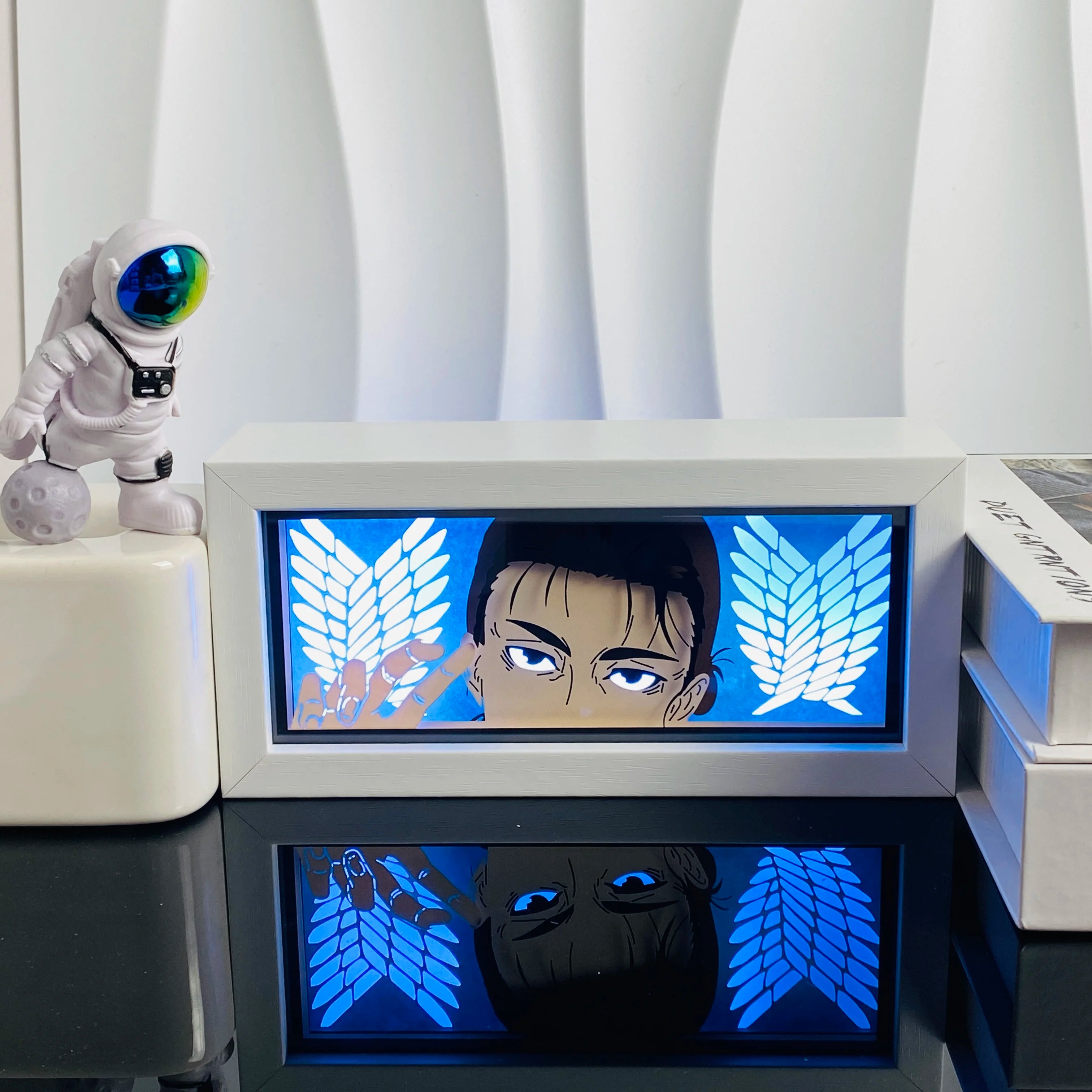 Eren Yeager Desk Lamp