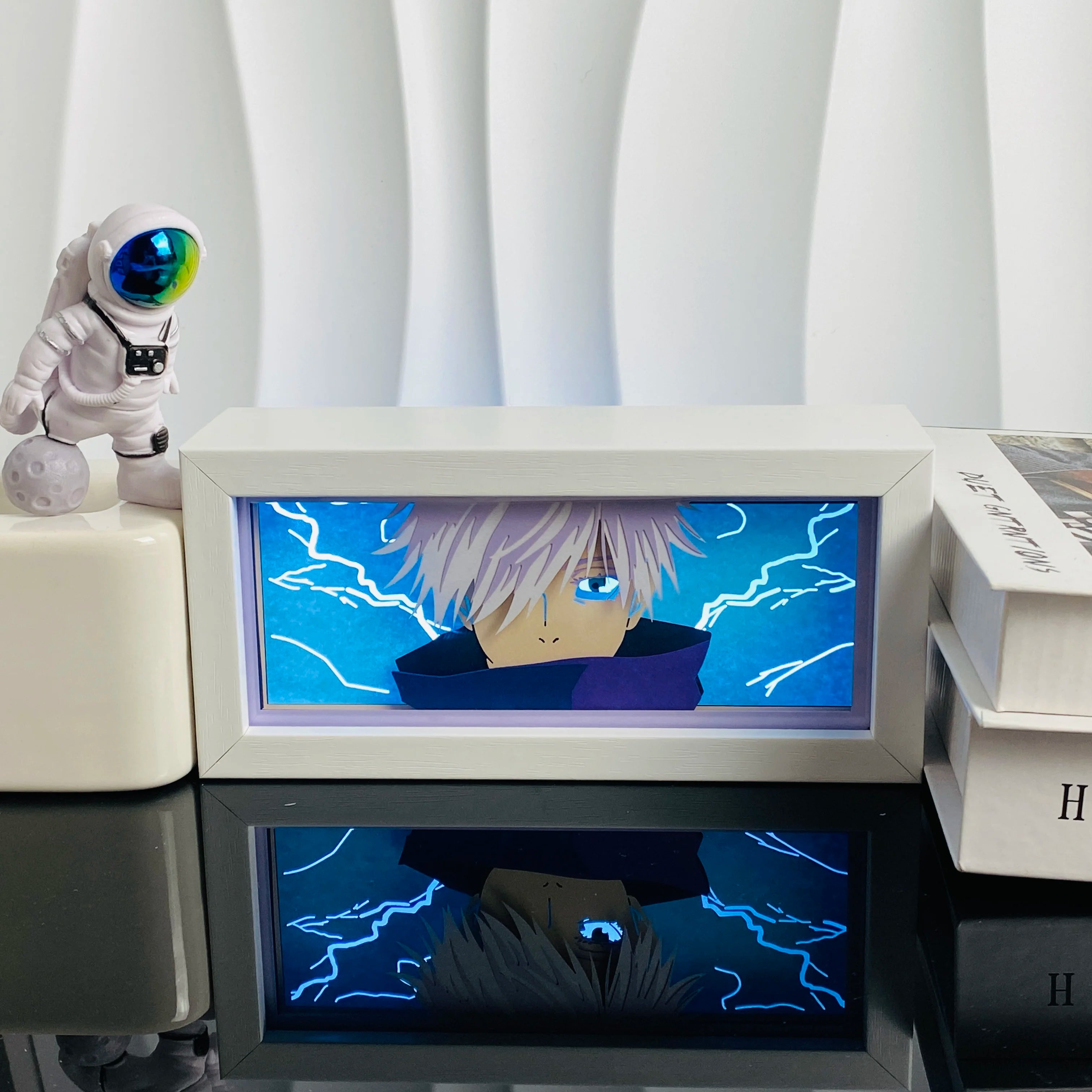 Gojo Desk Lamp