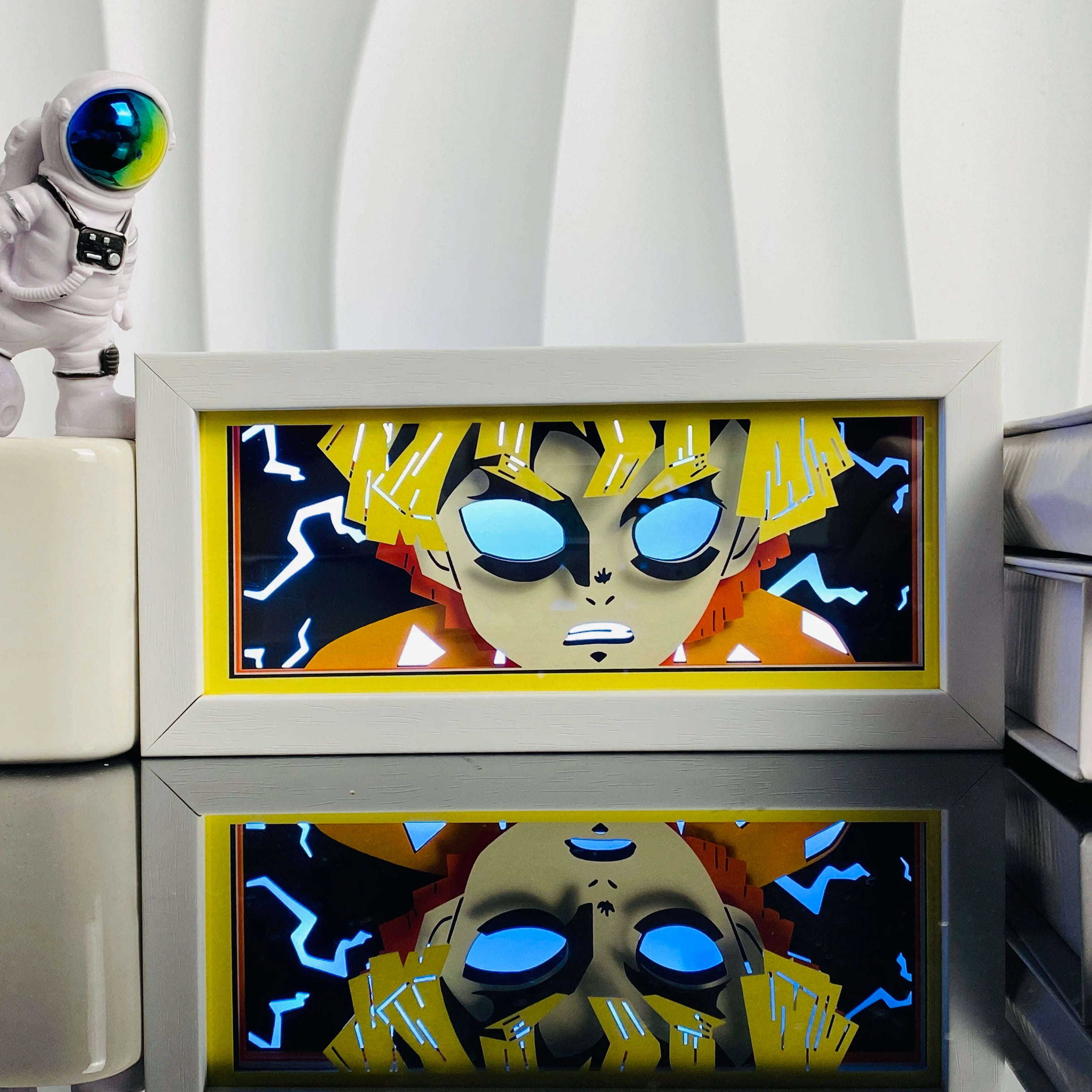 Zenitsu Desk Lamp