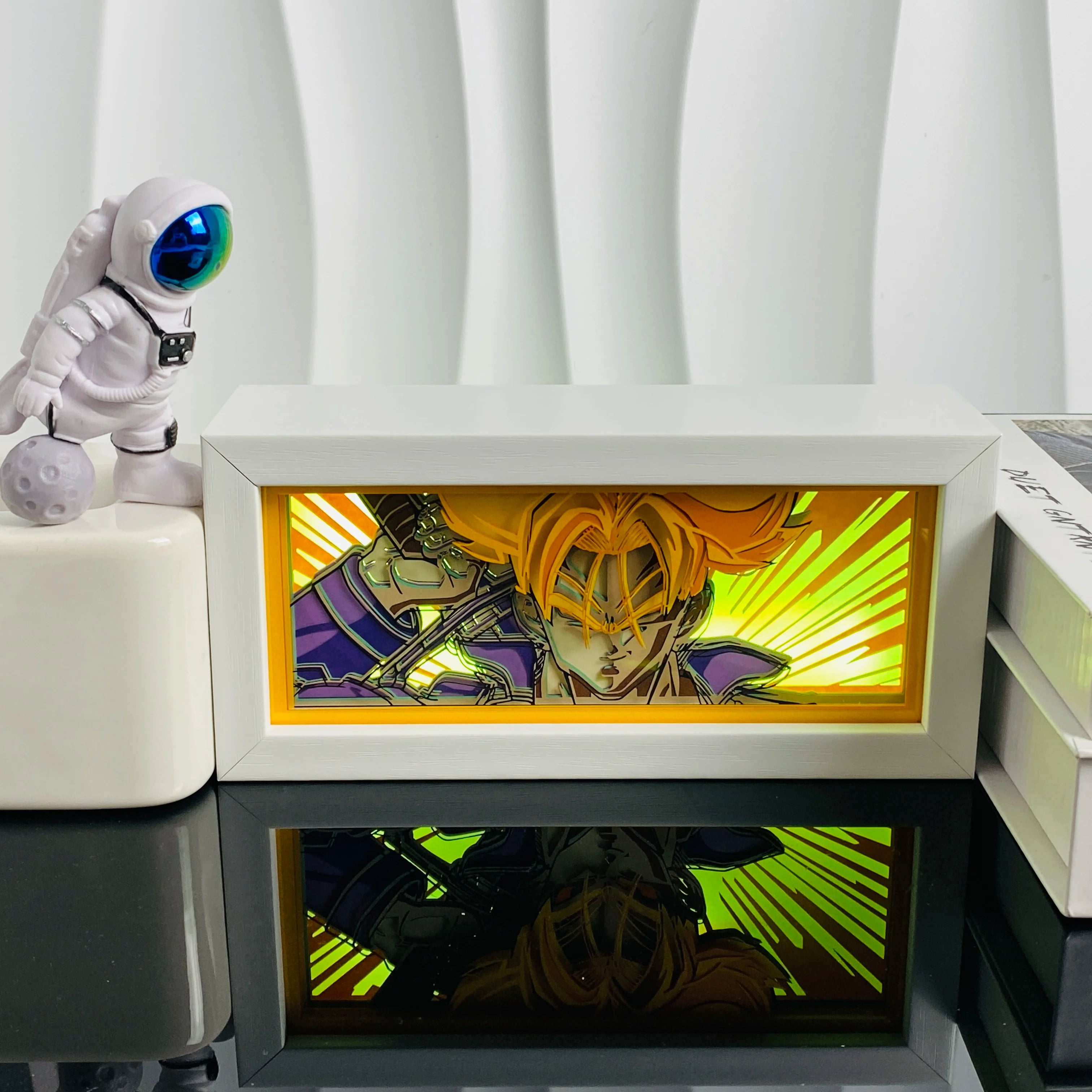 Trunks Desk Lamp